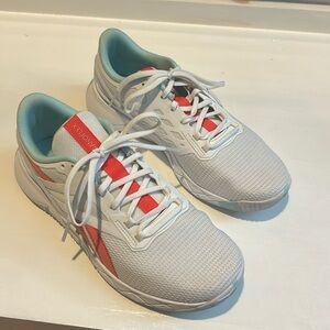 Women's Reebok Sneakers/ Nanoflex